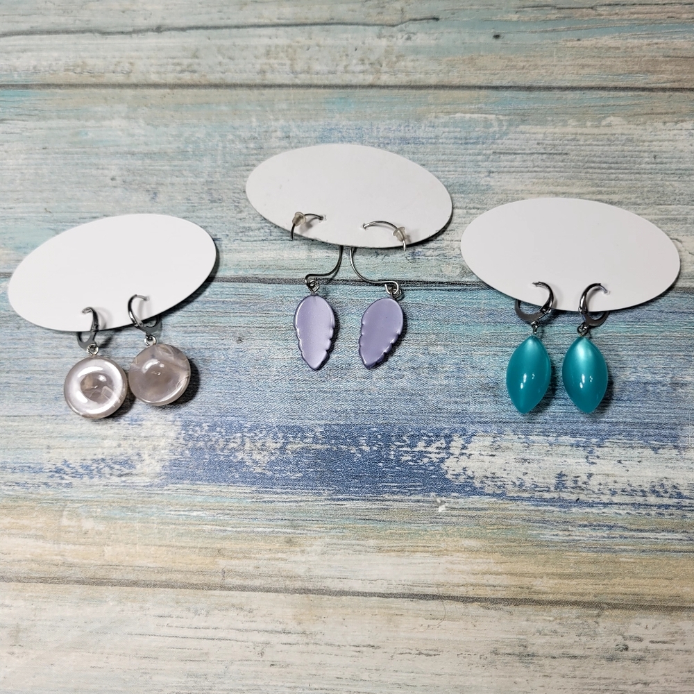 Leetie Lovendale Earrings Set - Picture 3 of 9